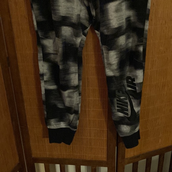 Nike pants L‎ - Picture 6 of 8